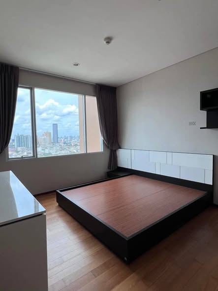 bedroom of Villa Sathon Condominium