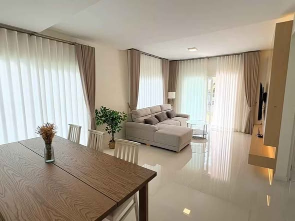 bedroom and living room of Villaggio 3 Srinakarin-Bangna