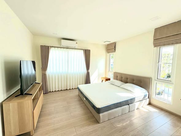 bedroom and room interior of Villaggio 3 Srinakarin-Bangna