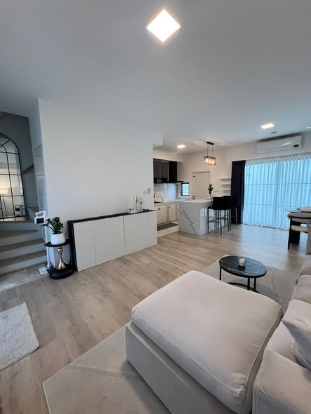 living room of Villaggio 3 Srinakarin-Bangna