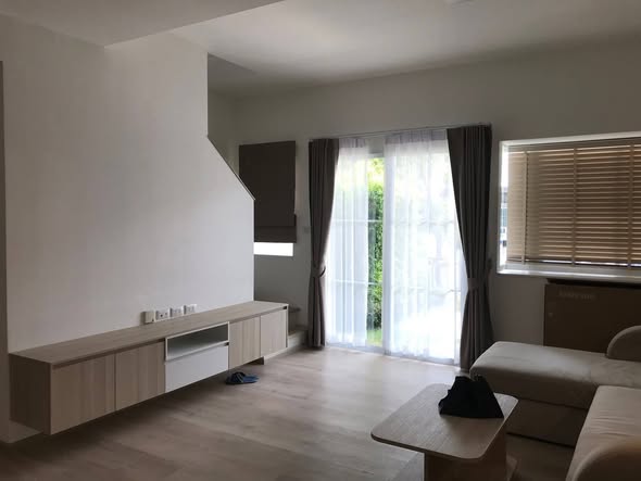 living room of Villaggio Srinakarin-Bangna 2