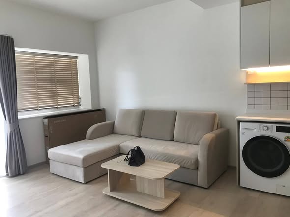 living room and bedroom of Villaggio Srinakarin-Bangna 2