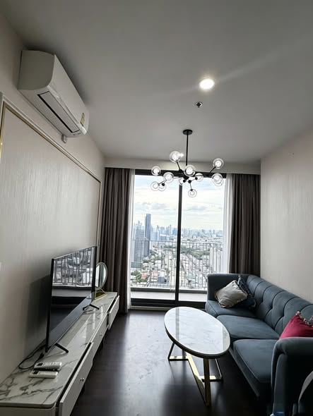 bedroom and living room of Whizdom Inspire Sukhumvit วิสซ์ดอม อินสปาย สุขุมวิท