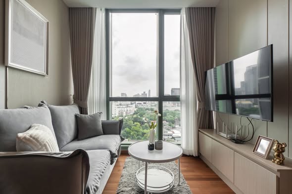 bedroom and living room of WISH Signature Midtown Siam (วิช ซิกเนเจอร์ มิดทาวน์ สยาม)