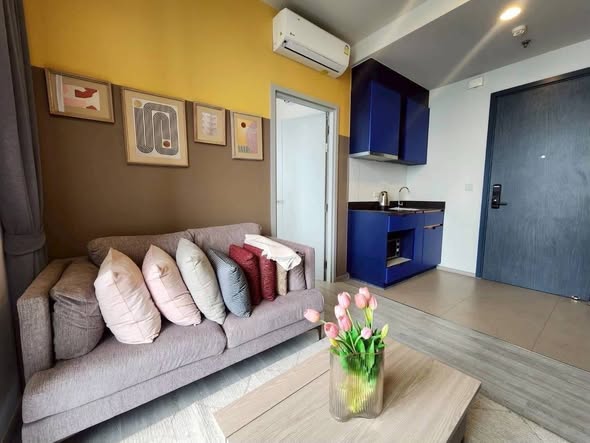 bedroom and living room of XT Ekkamai