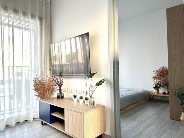 bedroom and room interior of XT Ekkamai