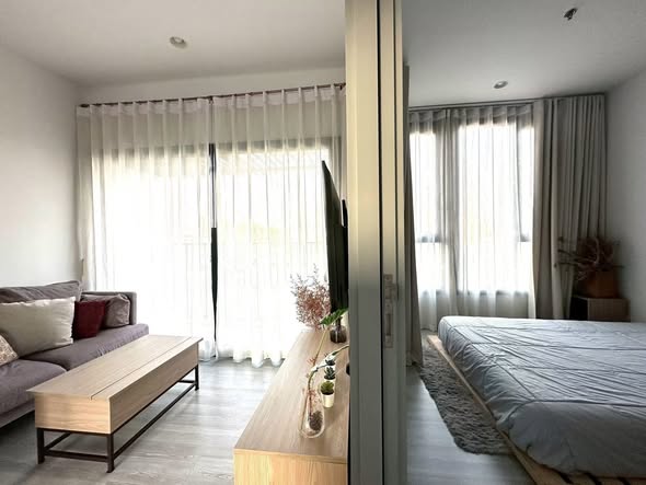 bedroom and room interior of XT Ekkamai