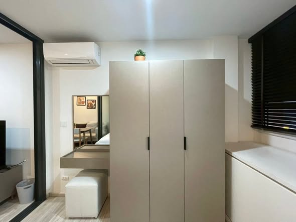 bedroom and room interior of XT HUAIKHWANG