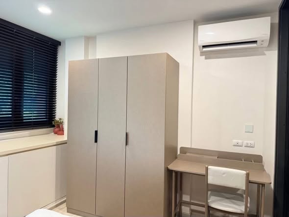 room interior and kitchen of XT HUAIKHWANG