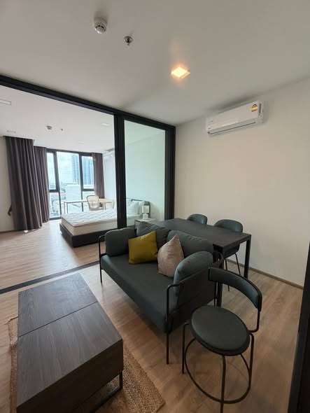 bedroom and living room of XT Phayathai