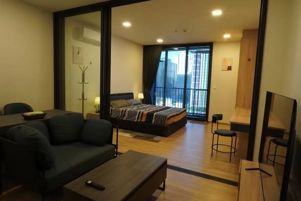 bedroom and living room and room interior of XT Phayathai
