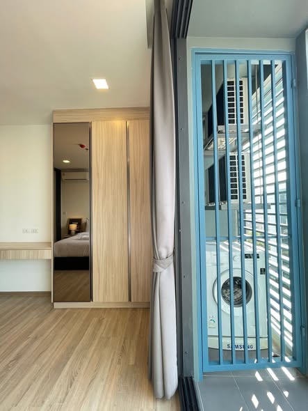 bedroom and room interior of XT Phayathai