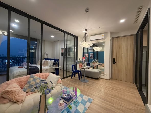 living room and bedroom and room interior of XT Phayathai