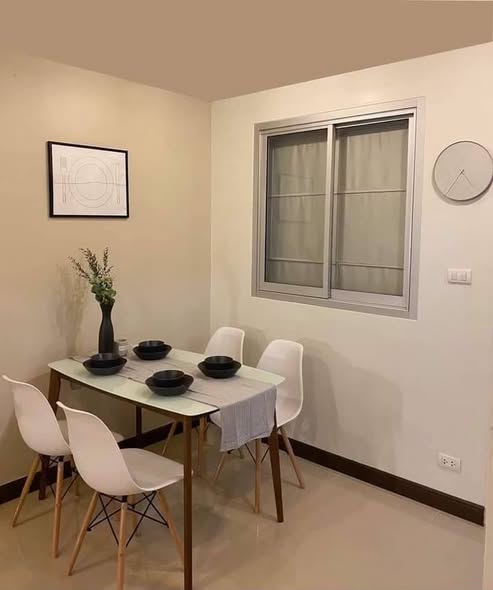 room interior of Zenith Place Huay Khwang