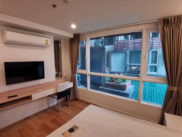 bedroom of 15 Sukhumvit Residences