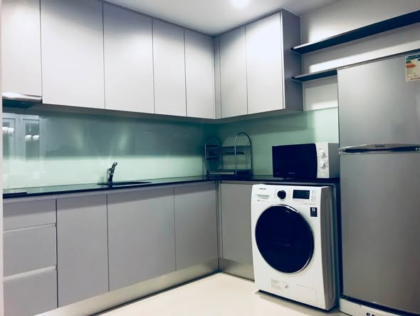 15 Sukhumvit Residences