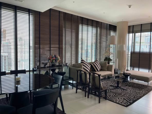 living room and room interior of 185 Rajadamri