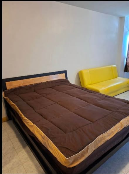 bedroom of ป.ธนาทาวเวอร์2