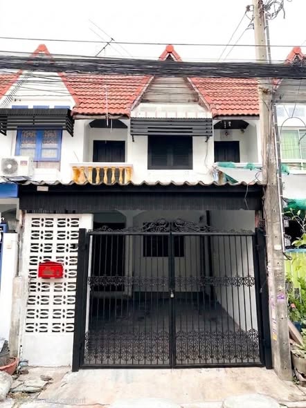 หมู่บ้านธนารินทร์ ทาวน์โฮม2