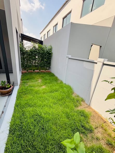 พลีโน่ สุขุมวิท-บางนา 3 Pleno Sukhumvit-Bangna 3