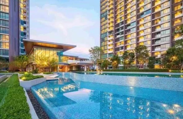 333 Riverside