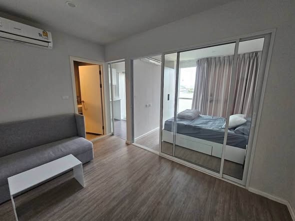 bedroom of บลู พหลโยธิน 35 | blue Phahonyothin 35 by Grand Unity