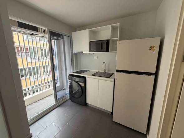 บลู พหลโยธิน 35 | blue Phahonyothin 35 by Grand Unity