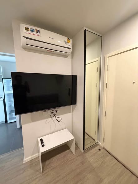 room interior of บลู พหลโยธิน 35 | blue Phahonyothin 35 by Grand Unity