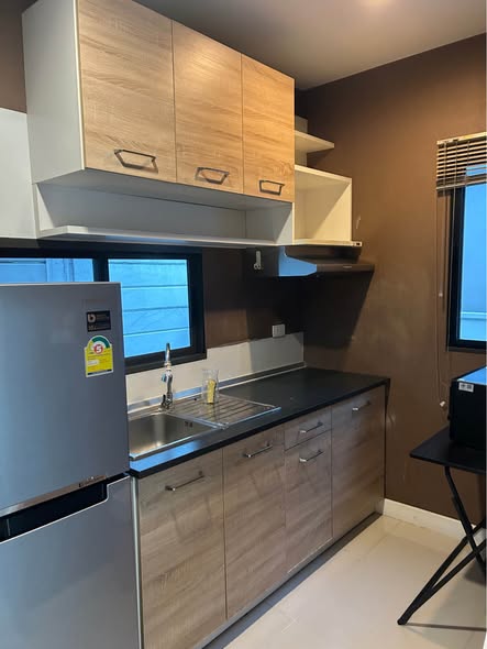 kitchen of บ้านกลางเมือง พระราม9-อ่อนนุช (Townhome)
