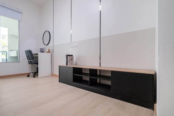 living room and room interior of A Space ME Sukhumvit 77