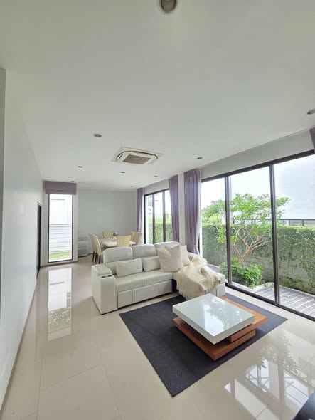 living room of AERIE ศรีนครินทร์ กรุงเทพกรีฑา