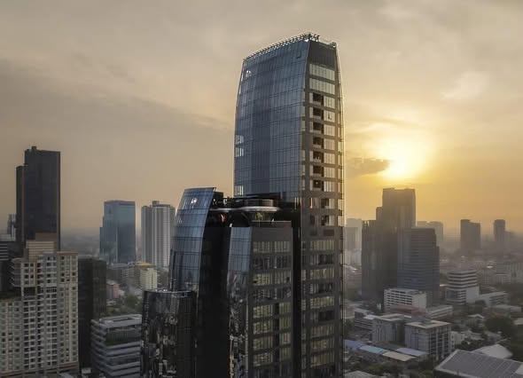 AESTIQ Thonglor