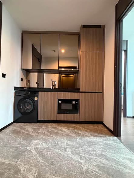 room interior of AESTIQ Thonglor