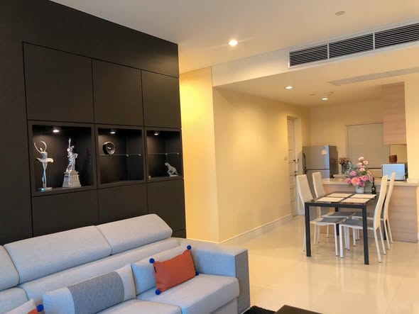 living room and room interior of Aguston Sukhumvit 22