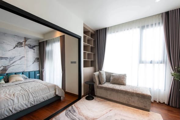 bedroom of Altitude Symphony