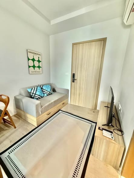 Altitude Unicorn Sathorn