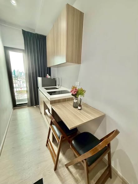 room interior and bathroom of Altitude Unicorn Sathorn