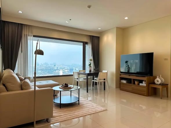 living room and bedroom of Amanta Lumphini