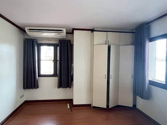 bedroom of Aree Place Condominium