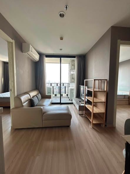 bedroom and living room of Artemis Sukhumvit 77