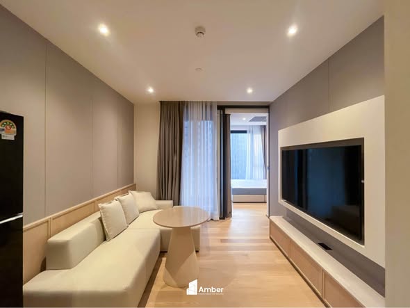 living room and bedroom of ASHTON Asoke – Rama 9