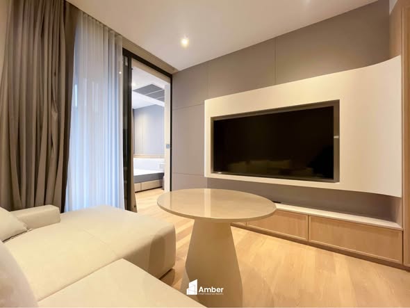 living room and bedroom of ASHTON Asoke – Rama 9