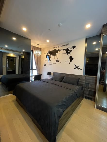 bedroom of Ashton Asoke