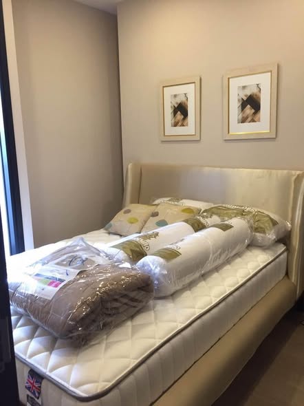bedroom of Ashton Asoke