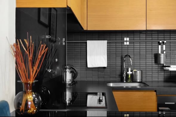 bathroom and kitchen of Ashton Morph 38