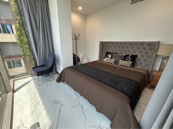 bedroom of Ashton Morph 38