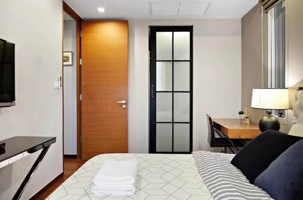 bedroom and room interior of Ashton Morph 38