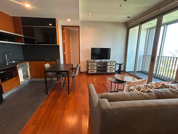 living room and room interior of Ashton Morph 38
