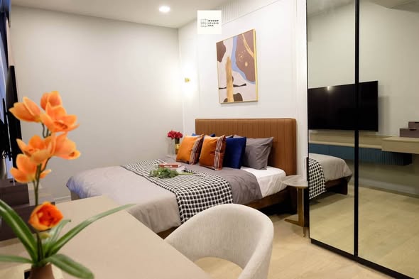 bedroom of Ashton Residence 41
