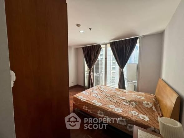 bedroom of Asoke Place